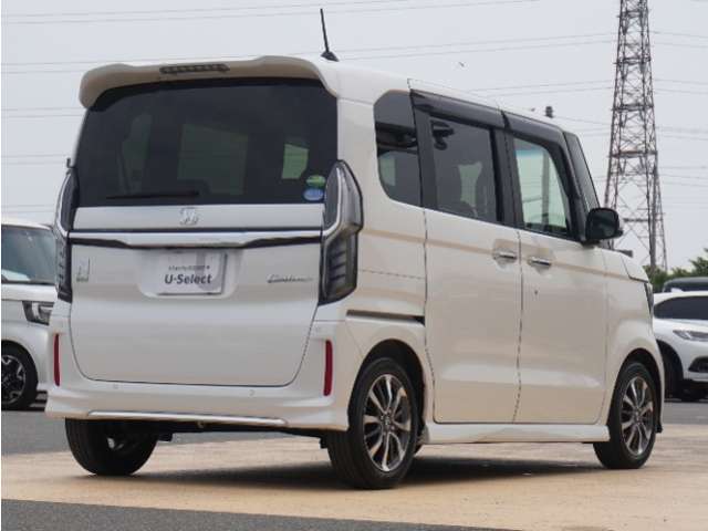 お立ち寄りいただく際は、事前にご連絡をお願いします。お目当てのお車が商談中や売約となることもございます。ご確認いただいてから、お立ち寄りください。