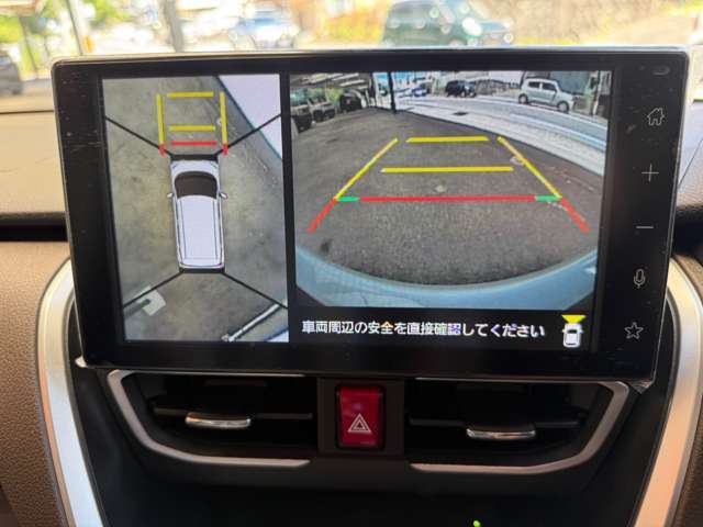 ☆☆ここがポイント☆☆メーカーオプションにてパノラマモニターを装着しております！車を上から見下ろしたような視点で駐車ができるので安全かつ安心して駐車が可能です！