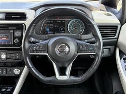 【ハンドル】『ハンドル/ステアリング』の画像になります。写真の内容に関してご不明点、ご質問等がございましたらお気軽にガリバー店舗までお問い合わせください。