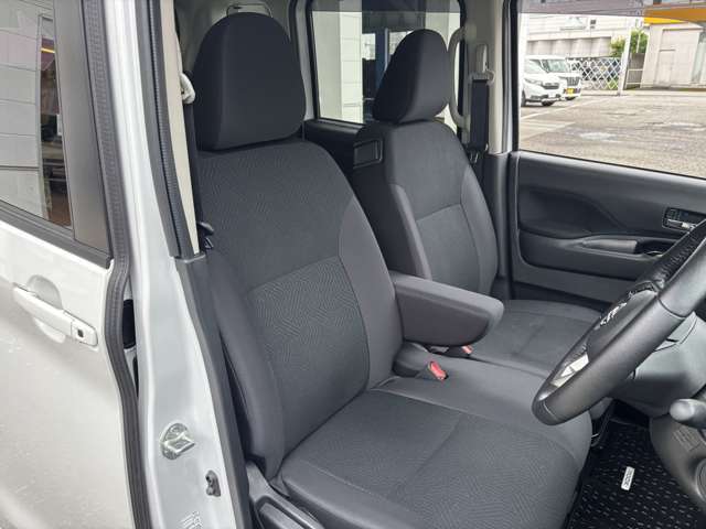 無料オイル交換、撥水コーティングなど次の車検までをサポートする車検パックをご用意致しております◆ご加入頂いた方には特別ローン金利3.9％ご利用頂けます◆