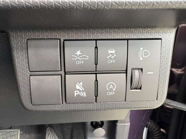 ケイカフェでは、快適なカーライフを過ごしていただくためにオイル交換～定期点検や車検整備なども実施しております。