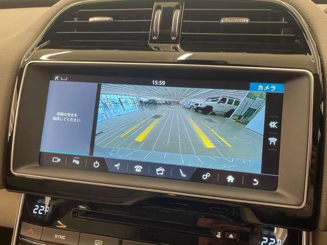 安心してカーライフを始めていただく事ができるよう、納車前にディーラー整備工場もしくは熟練メカニックが在籍する整備工場にて点検を行ない、必要な整備を実施致します。