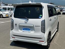 全国に店舗を展開しているのでどこでもお取り寄せが可能です！この車が気になるけど遠方だから・・・と諦める必要はありません！※別途陸送費が必要です。