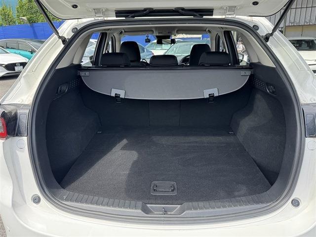 i-ACTIVSENSE・スマホ連携ディスプレイナビ・バック＆サイドカメラ・ETC・BTオーディオ・ACC・クリアランスソナー・BSM・HUD・AUTOハイビーム・純正17AW・アイドリングストップ