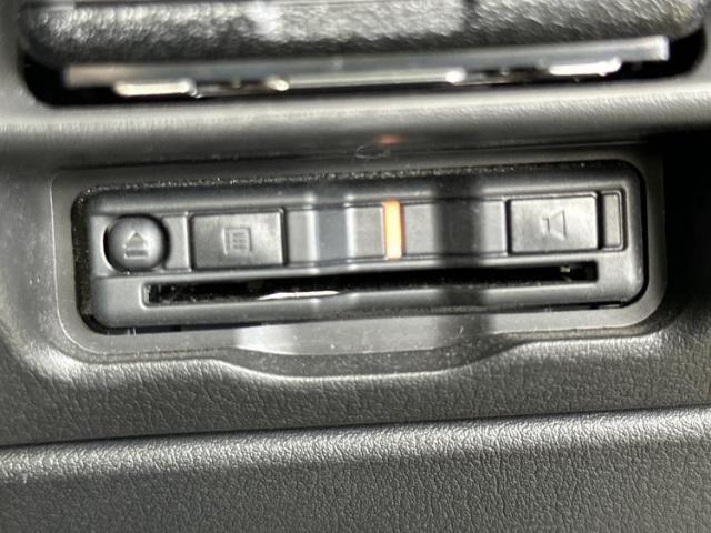 お車に合わせて無料保証以外にも、保証範囲、期間、距離を拡充させた有料保証もご用意しております！中古車の購入が初めてで不安・・・というお客様もご安心ください！