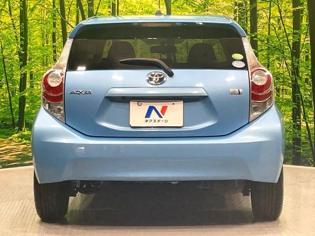 安心の最長10年・走行無制限保証（有償）をご用意。保証内容も充実はもちろん、無料点検＆オイル交換や、年中無休の全国・24時間ロードサービスも付帯されておりますのでご安心下さい。