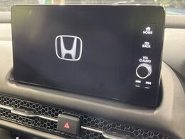 【9インチ　ホンダコネクトディスプレイ】視認性の高い大画面ディスプレイでナビの使用や、お持ちのスマートフォンと連携したbluetoothでの音楽再生が可能です♪