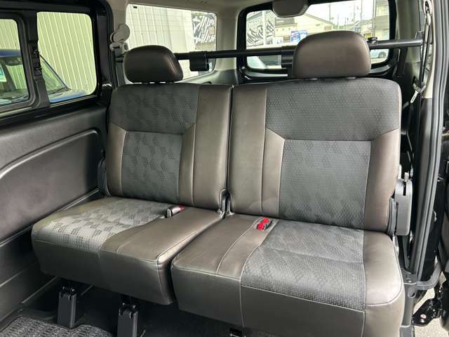 当社店頭買取入庫車！オークション仕入れの中間マージンをカットしたダイレクト販売で高品質車を低価格にてご提供しております！！マージンが省かれる分お得な価格を設定致しました！