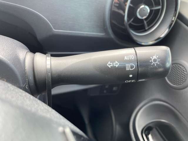 【運転席操作部】快適なドライブを楽しむための機能が装備されています！運転席から触れるので、使いやすいです！除菌プランいれていただくと、さらに清潔で安心していただけます！