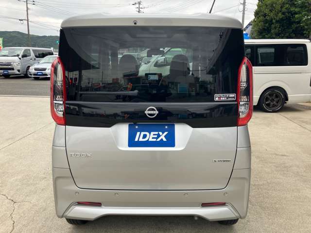 当店展示場にて展示しております車両となります。実際に、見て触ってご確認いただけます。ご来店の際は、ご予約をいただくとご案内がスムーズとなります。ご来店お待ちしております。