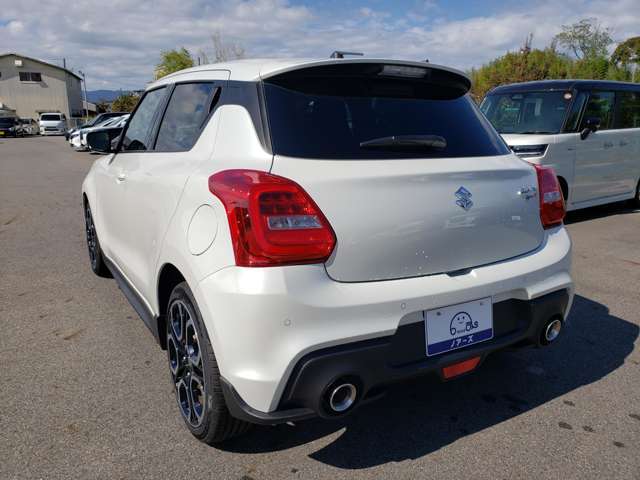 走行が少ないお車を多数用意しております。事故歴等のあるお車はもちろん取り扱っておりませんので、安心してお買い求め頂けます♪