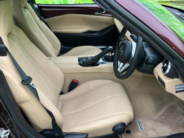 「この車の写真をもっと見たい」「状態が気になる」「この装備はついている？」どんな小さな疑問でもお気軽にお問い合わせください！