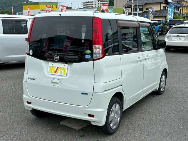 当社で整備の車両には、4ヶ月の消耗品も含む無料保証とにてオプション最長5年走行無制限の延長保証をオプションにてご用意☆遠方のお客様はお近くのディーラーにて保証修理をお受けできます♪*現状販売は除く