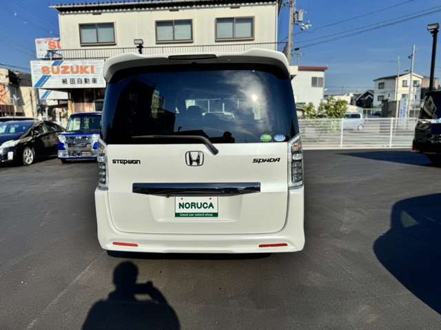 阪和道美原IC降りて5分。各交通機関でのご来店もご相談下さい。営業時間10時～19時定休日月曜日