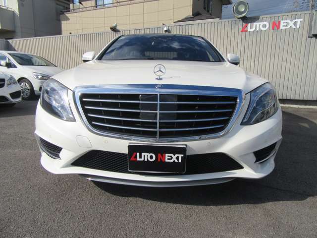 大きな傷もなく内外装ともに綺麗に使われている車輌です。認定書の発行も可能ですのでお気軽にご相談くださいませ。