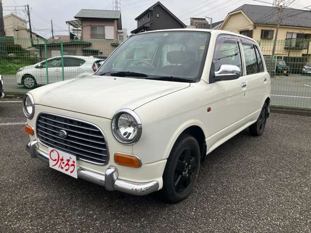 2級整備士の私が、音や臭い等も含め、五感を使って車の状態をしっかりチェックしてお渡しします！