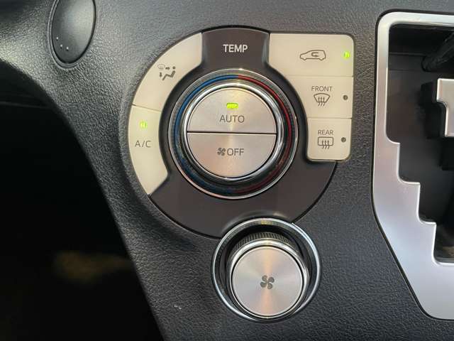 ご覧いただきありがとうございます。車両詳細等お気軽に店舗スタッフまでお問い合わせください。通話無料の専用フリーダイヤルもご用意しております【 0078-6003-890074 】ぜひご利用ください。