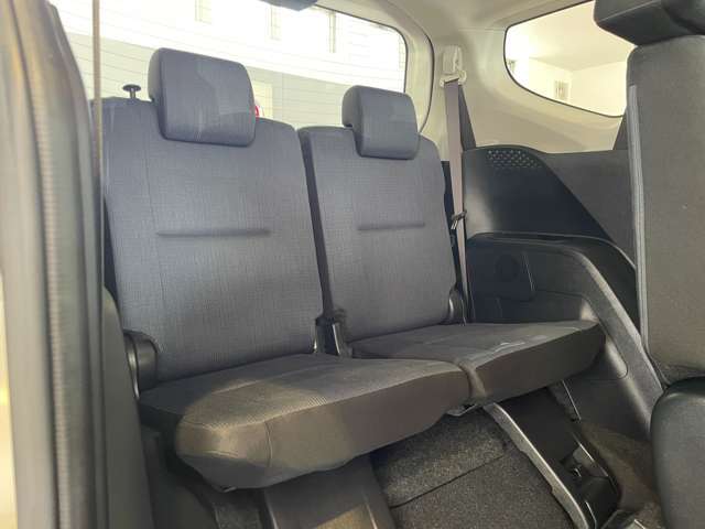 ご覧いただきありがとうございます。車両詳細等お気軽に店舗スタッフまでお問い合わせください。通話無料の専用フリーダイヤルもご用意しております【 0078-6003-890074 】ぜひご利用ください。