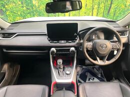 グループ総在庫数約30，000台！！全国の系列店からメーカー・車種問わずご紹介出来るので、あなたにピッタリのお車が見つかるはずです♪まずはお問い合わせ下さい☆