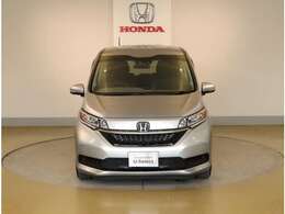 弊社は、車両本体価格に、整備代金が含まれております。納車時までにホンダの整備士がしっかりと点検整備をさせていただいておりますので、ご安心してお買い求めしていただけます。