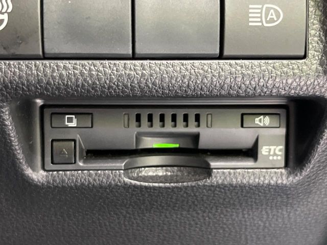【ETC】高速道路の料金所をストレスなく通過！話題のスポットやサービスエリアに多い「スマートIC」利用時は必須のアイテムです。当店でセットアップを実施、ご納車当日からすぐにご利用いただけます！