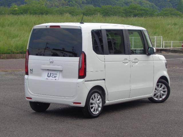 外装も丁寧に磨いております。是非1度実車をご覧ください！