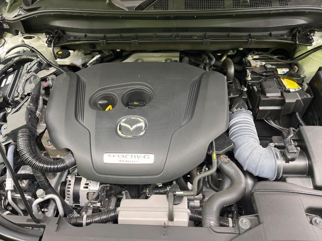 親切・丁寧な専門メカニックスタッフが応対！・車検・点検整備・事故等の修理などアフターサービスも安心。お車のカスタマイズもネクステージのサービススタッフまでご相談ください！