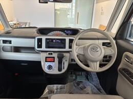 見易い計器類と運転し易いドライビングポジションは、視角も少なく前方＆左右の見切りが良く運転し易いクルマです