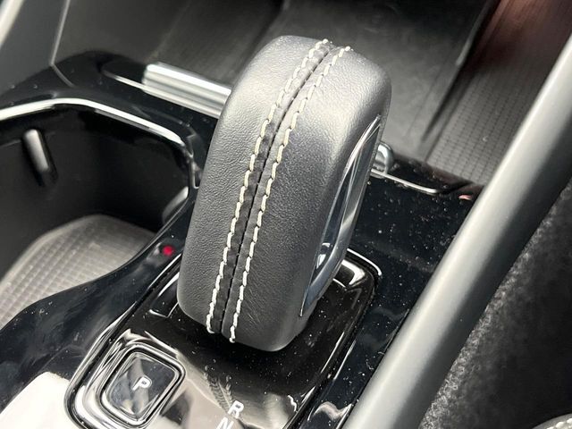 ●シフトノブの使用感も少なく、良好な状態です。