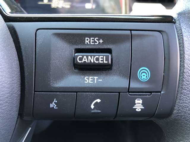 プロパイロット付きです！高速道路などでの運転をアシストしてくれるので、長距離ドライブの疲労軽減に！おでかけがさらに楽しく☆彡