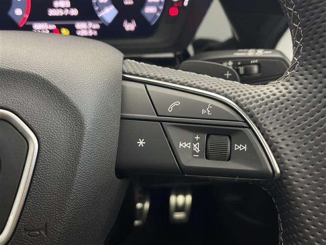 【運転席操作部】快適なドライブを楽しむための機能が装備されています！運転席から触れるので、使いやすいです！除菌プランいれていただくと、さらに清潔で安心していただけます！