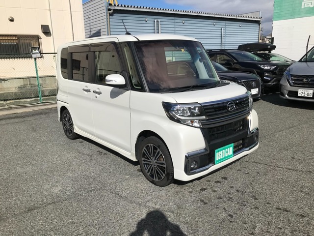 屋根セルフ洗車場を併設しています。お気軽にご利用ください！