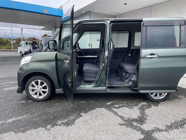 両側Pスライドドア