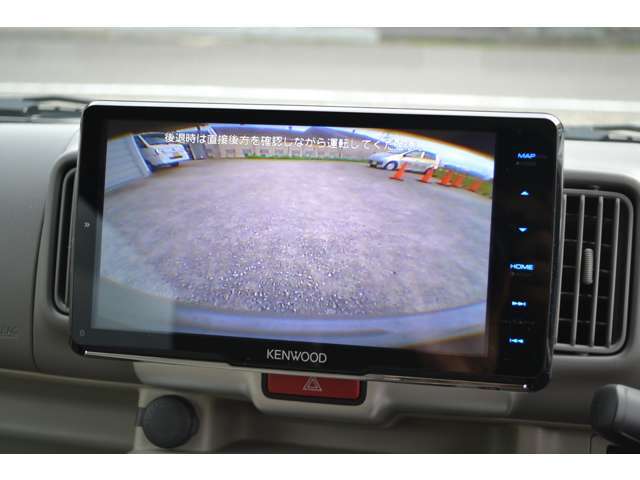 バックカメラ映像です