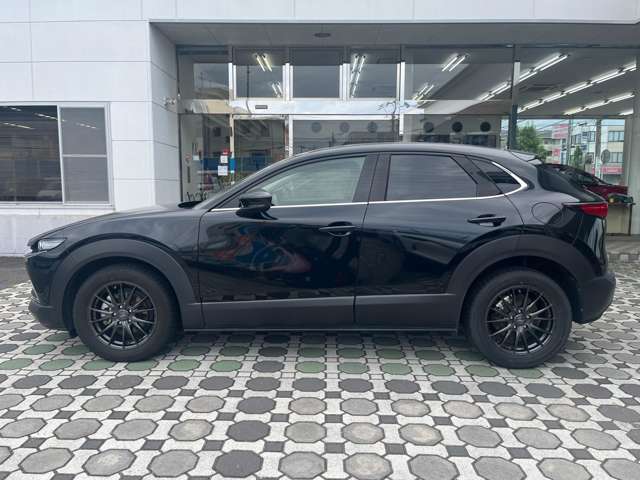 【新車販売も承ります】当店はマツダディーラーですが、マツダの新車だけでなく、他メーカーの新車販売も承っております！新車希望のお客様もお気軽にご来店くださいませ♪