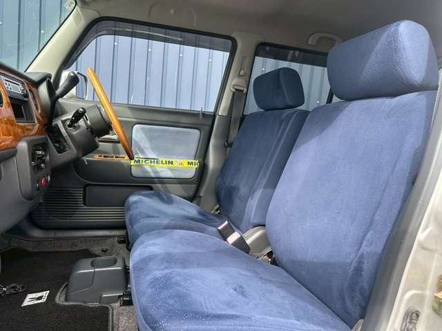お車の簡単なご質問関してはお答え出来ますが感じ方に個人差がございます。ご了承ください。詳しい状態に関しては現車確認時にお確かめ下さい。
