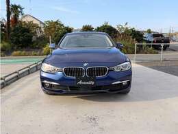 輸入車が初めてという方にも安心してお買い求め頂けるよう修復歴無し・実走行車・正規ディーラー車を厳選して仕入れております。