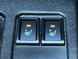 あったら便利機能の【シートヒーター】を前席左右にそれぞれ装備してます。冬場はエアコンの温度設定を低めにでき、身体の芯からポカポカになります。