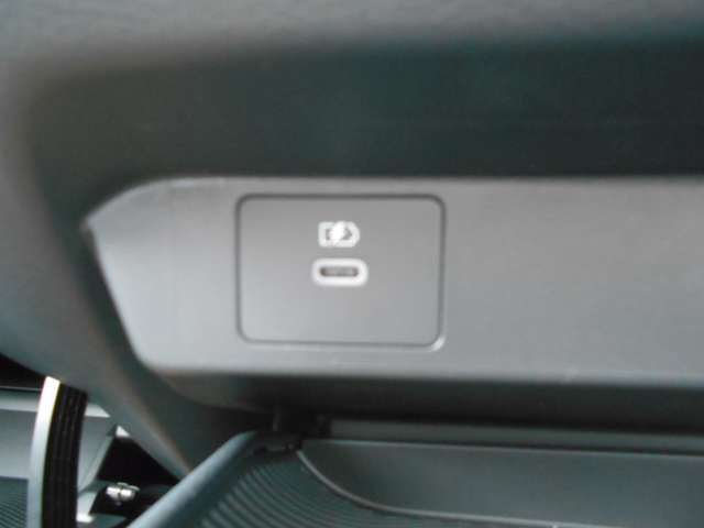 USB(C)