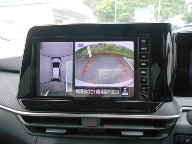 アラウンドビューモニター付きで楽々駐車