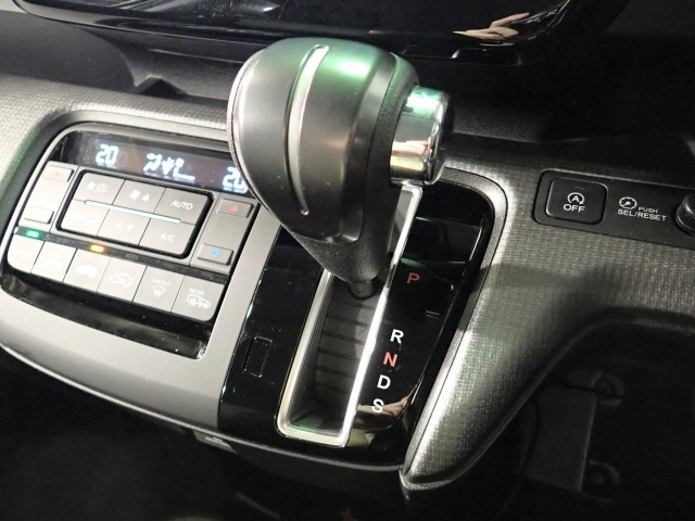 ◆Honda認定中古車をお探しの方はHonda　U-Select亀山長明寺へお越しください！全車安心のU-Selectホッと保証付きです！敷地内試乗も可能です！オンライン商談も受付しています！◆
