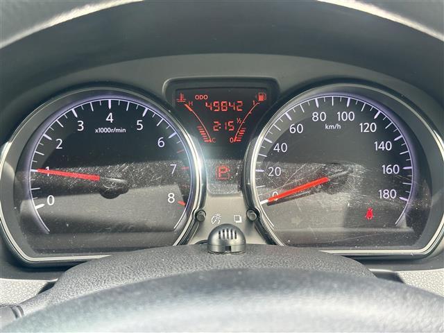 【スピードメーター】メーターがシンプルで見やすく運転しやすいですね！