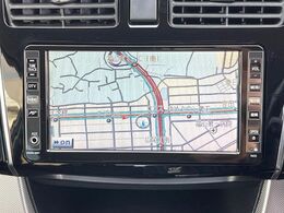 【ナビゲーション】使いやすいナビで目的地までしっかり案内してくれます。各種オーディオ再生機能も充実しており、お車の運転がさらに楽しくなります！！