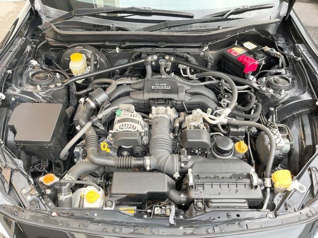 親切・丁寧な専門メカニックスタッフが応対！・車検・点検整備・事故等の修理などアフターサービスも安心。お車のカスタマイズもネクステージのサービススタッフまでご相談ください！