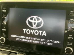 【8インチ　ディスプレイオーディオ】大画面のディスプレイはAppleCarPlayやAndroidAutoが利用可能。大きな画面でスマホナビアプリ等が利用いただけます♪