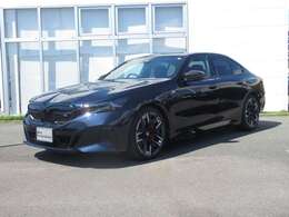 当社の車を見ていただき有難うございます。全車BMW/MINI正規認定中古車です。ご購入後,は新車購入時と同じアフターサービスを受けていただけます。