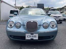 弊社は卸売りがメインの為、値段がついていない車種も多数あります。是非お問い合わせください。