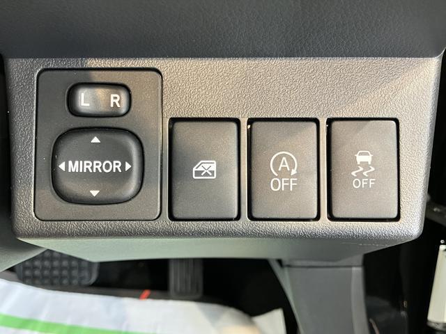 車両状態証明書修復歴の有無も一目瞭然。機能や内装・外装、走行距離、修復歴の有無をチェックし、クルマの状態を10段階にした車両状態証明書。数字や記号を使ってわかりやすく表示しています。