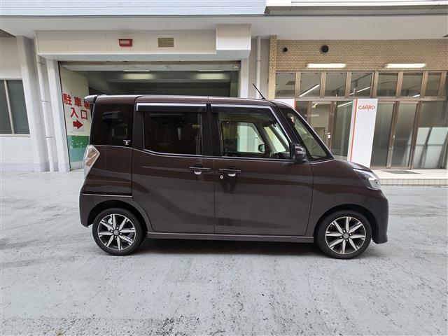 【在庫に関して】店頭販売もしておりますので、先に在庫が無くなってしまうこともございます。気になるお車は是非お早めにお問い合わせください。