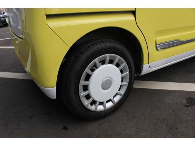 車両をご掲載にあたって車両写真でお車の状態が全て伝わるように意識しております！内外装の傷や汚れは全て確認して撮影しております。内装の匂いなど写真でわからないことは直接お電話などでお伝えくださいませ！